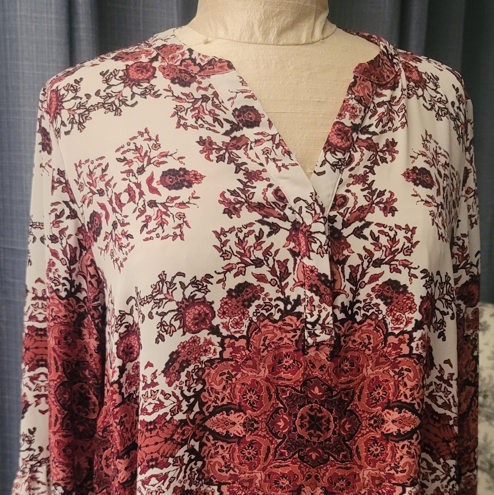 Violet + Claire  Multi Color Blouse